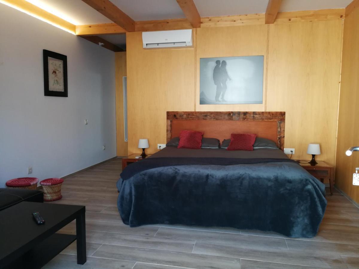 Hotel Rural Cal Ruget Vilobi Del Penedes 외부 사진
