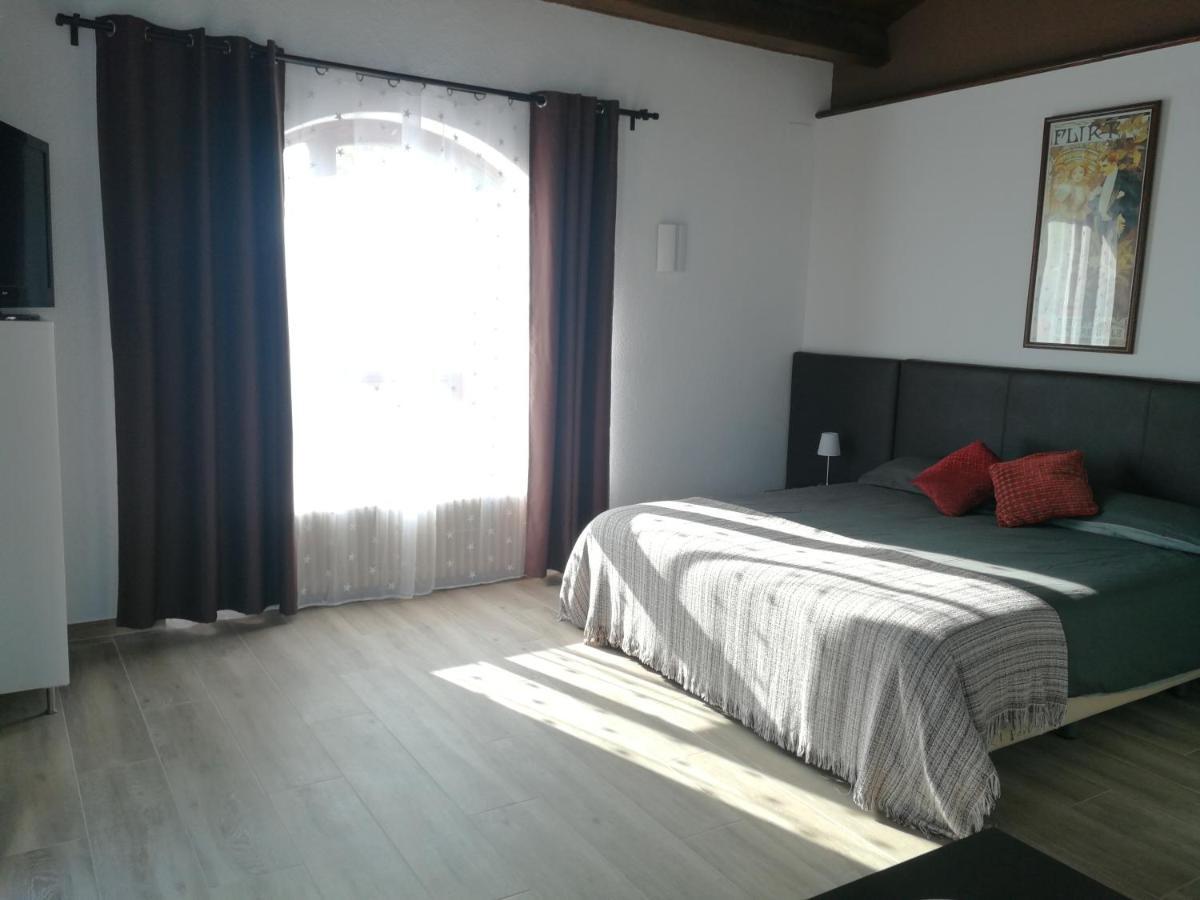 Hotel Rural Cal Ruget Vilobi Del Penedes 외부 사진